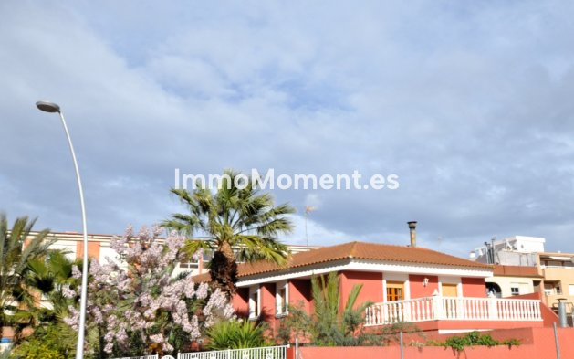 Reventa - Villa - Sax - Sax Centro