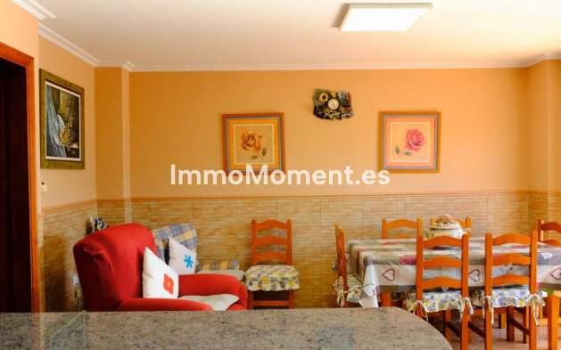Resale - Villa - Orihuela - Orihuela Centro
