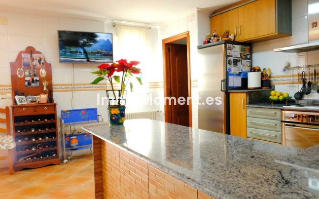Resale - Villa - Orihuela - Orihuela Centro