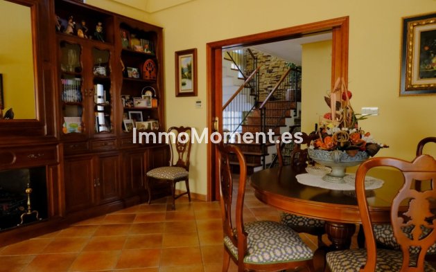 Resale - Villa - Orihuela - Orihuela Centro