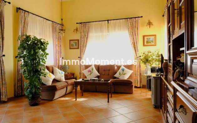 Resale - Villa - Orihuela - Orihuela Centro