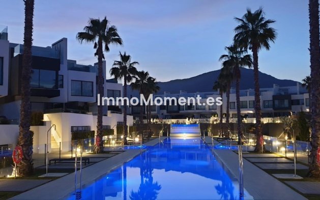 Wiederverkauf - Reihenhaus - Estepona  - Estepona Centro