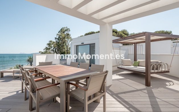 Bestaande woning - Geschakelde woning - Estepona  - Estepona Centro