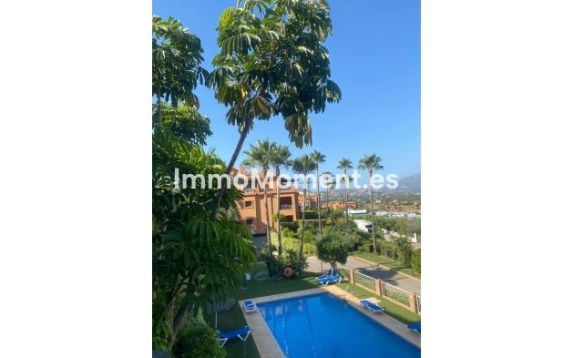 Bestaande woning - Appartement - Estepona  - Atalaya