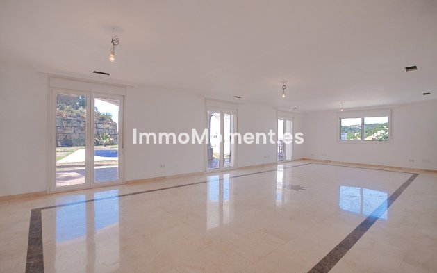 Bestaande woning - Villa - Estepona  - Estepona Centro