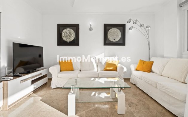Revente - Appartement - Estepona  - Estepona Centro