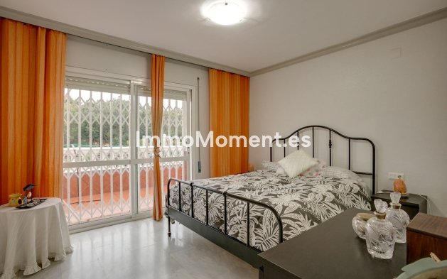 Revente - Maison mitoyenne - Estepona  - Estepona Centro