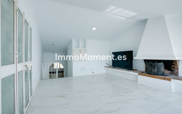 Bestaande woning - Villa - Estepona  - Estepona Centro