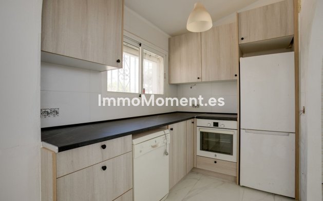 Bestaande woning - Villa - Estepona  - Estepona Centro