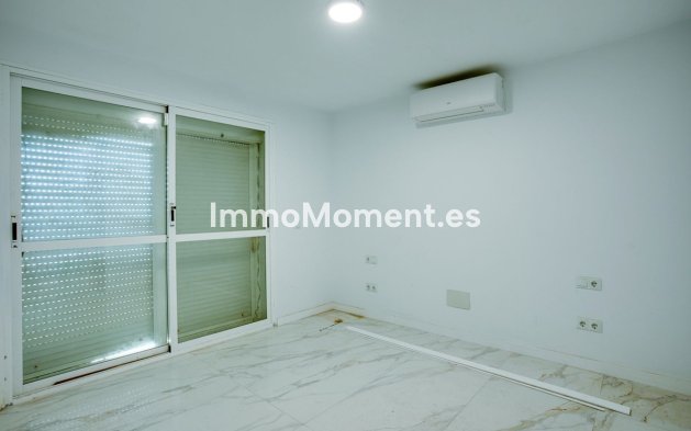 Bestaande woning - Villa - Estepona  - Estepona Centro