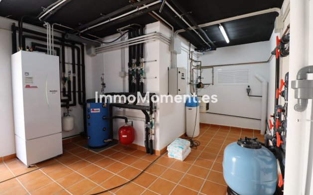 Bestaande woning - Villa - Marbella - Elviria