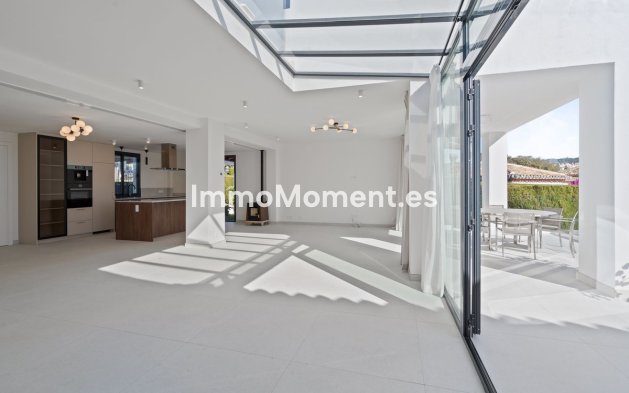 Wiederverkauf - Villa - Marbella - Elviria