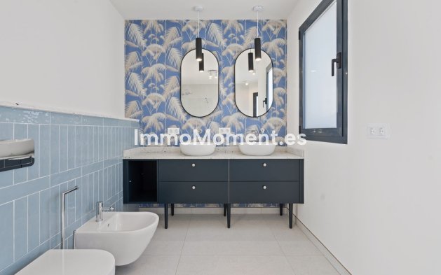 Wiederverkauf - Villa - Marbella - Elviria