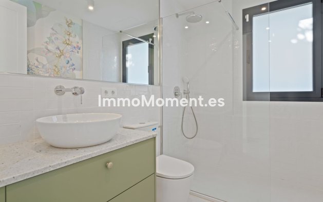 Wiederverkauf - Villa - Marbella - Elviria