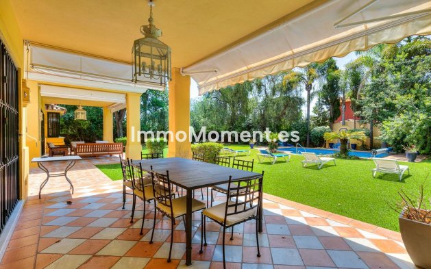 Revente - Villa - Marbella - Guadalmina Baja