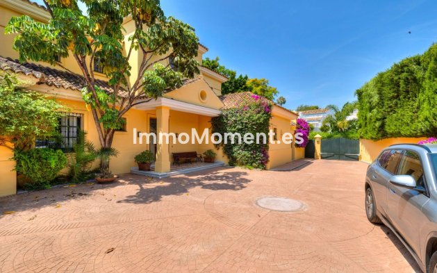 Revente - Villa - Marbella - Guadalmina Baja