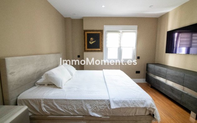 Wiederverkauf - Wohnung - Marbella - Puerto Banús