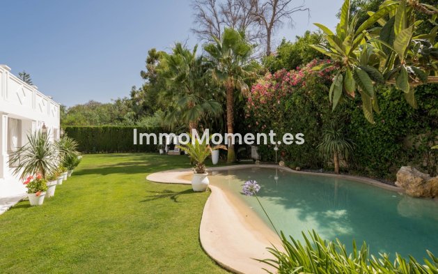 Bestaande woning - Villa - Estepona  - Atalaya