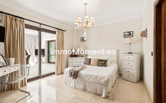 Bestaande woning - Villa - Estepona  - Atalaya