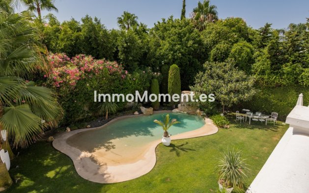 Bestaande woning - Villa - Estepona  - Atalaya