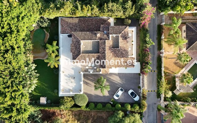 Bestaande woning - Villa - Estepona  - Atalaya