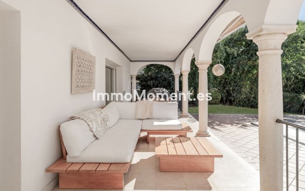 Resale - Villa - El Paraiso - New Golden Mile