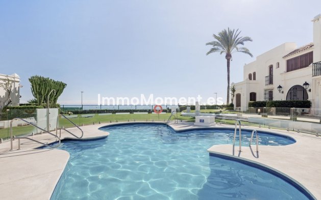 Wiederverkauf - Reihenhaus - Estepona  - Estepona Centro