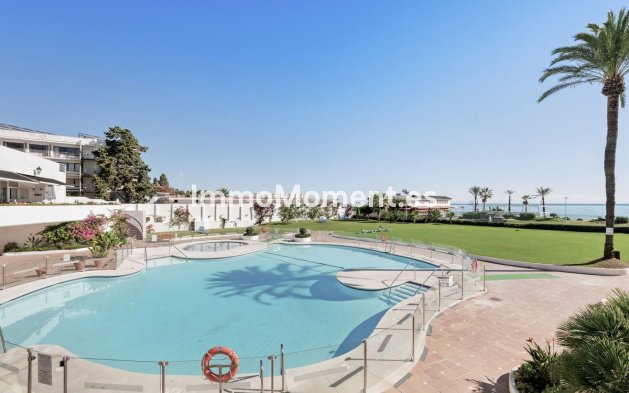 Wiederverkauf - Reihenhaus - Estepona  - Estepona Centro