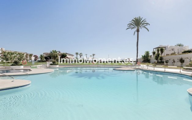 Wiederverkauf - Reihenhaus - Estepona  - Estepona Centro