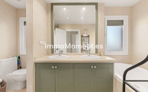 Wiederverkauf - Wohnung - Marbella - Nueva Andalucía