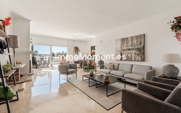 Wiederverkauf - Wohnung - Estepona  - Estepona Centro