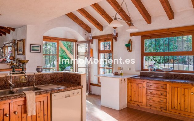 Revente - Villa - Estepona  - Estepona Centro