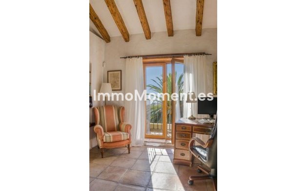 Revente - Villa - Estepona  - Estepona Centro