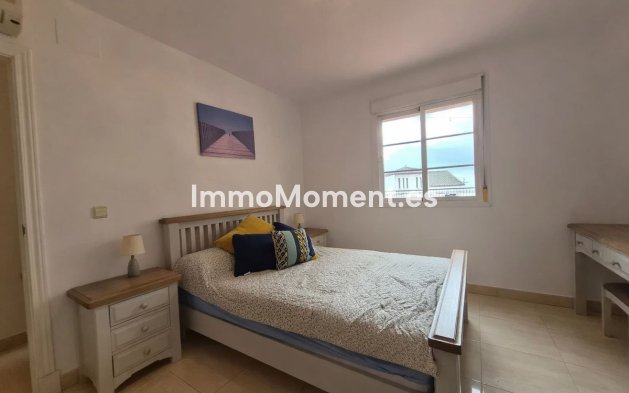 Resale - Apartment - Manilva - La Duquesa