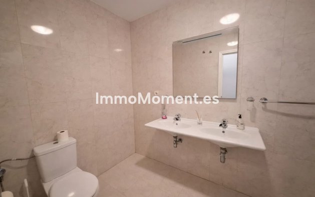 Resale - Apartment - Manilva - La Duquesa