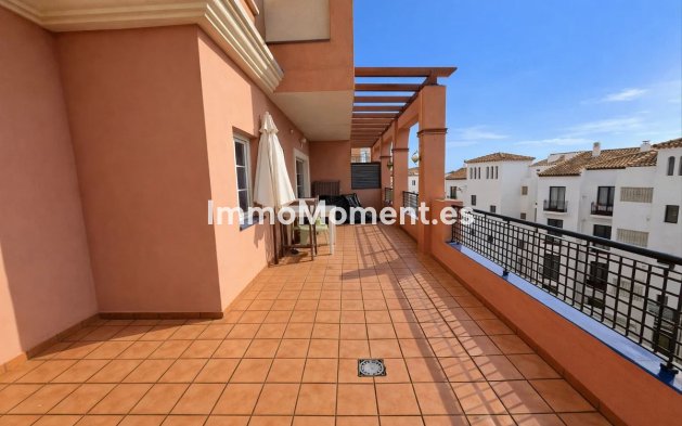 Resale - Apartment - Manilva - La Duquesa