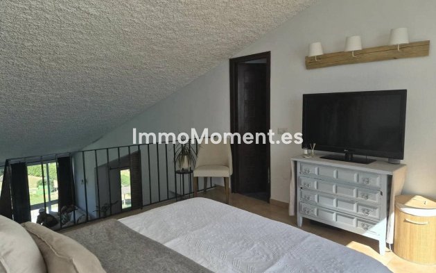 Revente - Appartement - Estepona  - Estepona Centro