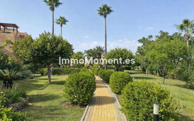 Resale - Apartment - Casares - Casares Playa
