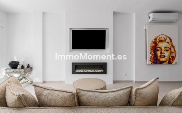 Resale - Villa - Estepona - New Golden Mile