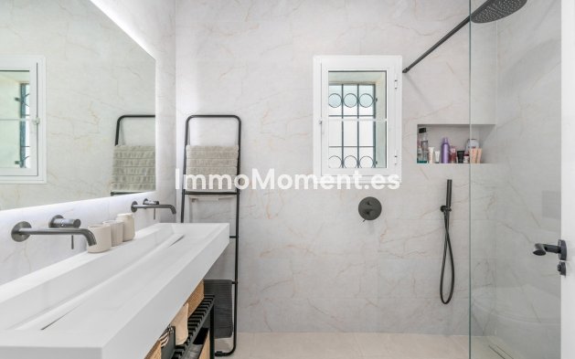 Resale - Villa - Estepona - New Golden Mile