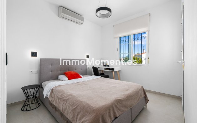 Resale - Villa - Estepona - New Golden Mile