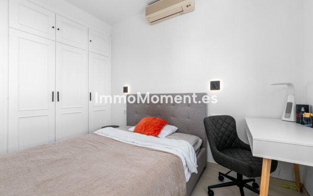 Resale - Villa - Estepona - New Golden Mile