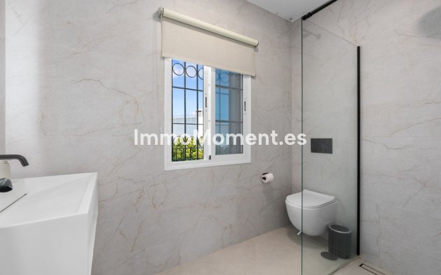 Resale - Villa - Estepona - New Golden Mile