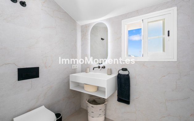 Resale - Villa - Estepona - New Golden Mile