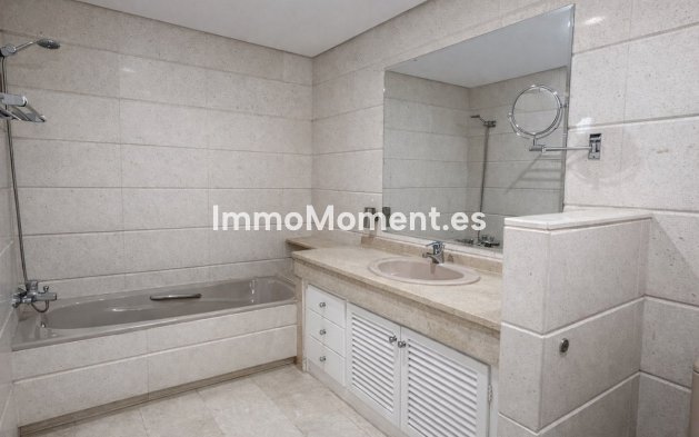 Revente - Appartement - Estepona  - Costalita