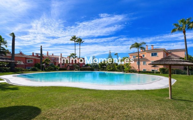Revente - Appartement - Estepona  - Costalita