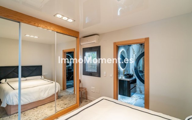 Revente - Villa - Benalmadena - Benalmadena Centro