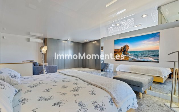 Revente - Villa - Benalmadena - Benalmadena Centro