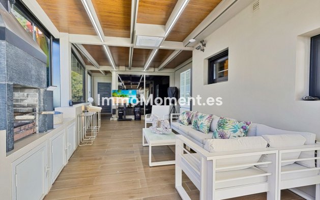 Revente - Villa - Benalmadena - Benalmadena Centro