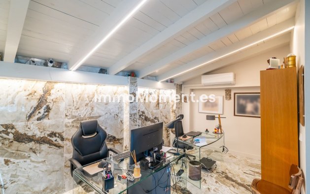 Revente - Villa - Benalmadena - Benalmadena Centro